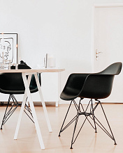 Кресло Eames Plastic Armchair RE DAR, Vitra