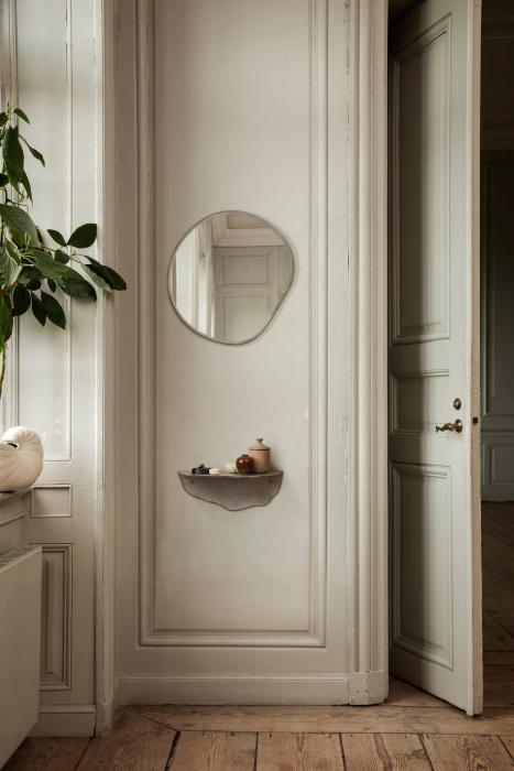 Настенное зеркало Pond Mirror — Small, Ferm Living