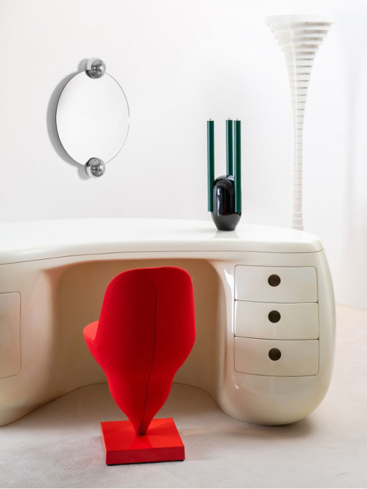 Настенное зеркало Sphera Solstice mirror, Moustache