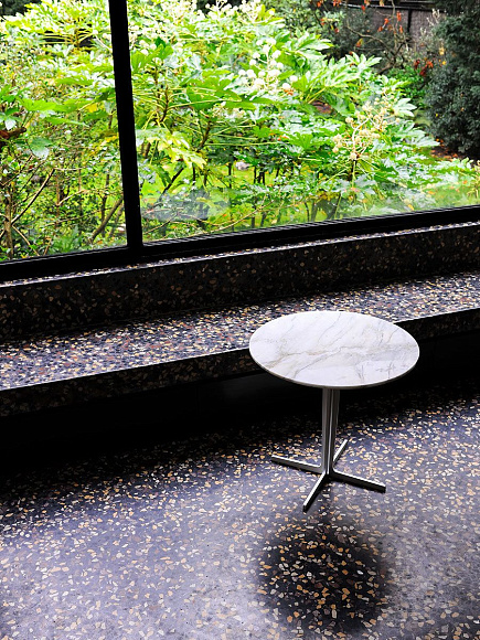 Журнальный столик Split Side Table, Tacchini