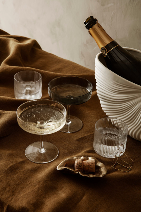 Набор из 2 бокалов для шампанского Ripple Champagne Saucers, Ferm Living
