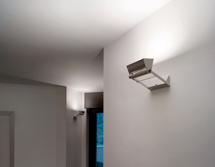 Бра Opus Parete, Lumina