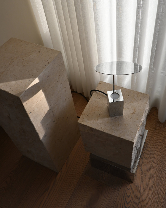 Постамент Podium, Maxi - Limestone, 101 Copenhagen