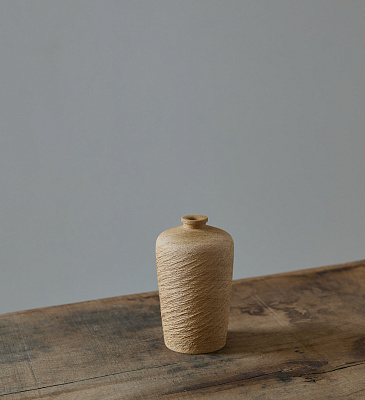 Декоративная ваза Hara Vase 