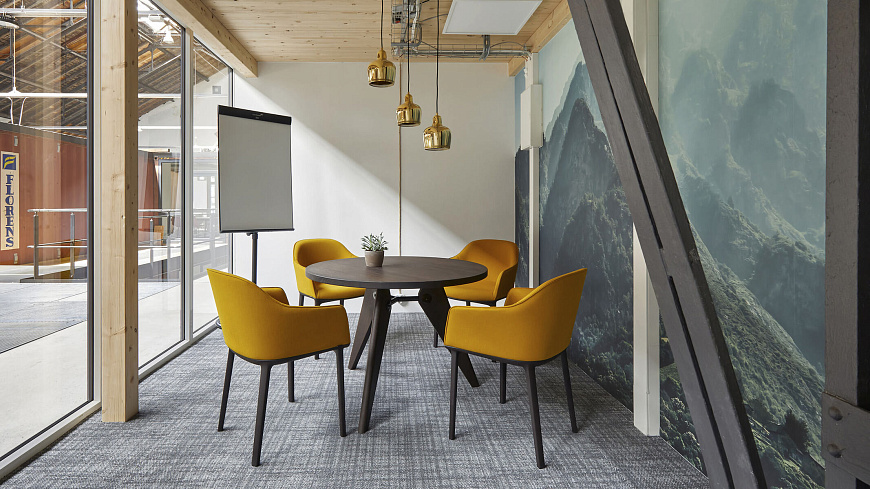 Обеденный стол Guéridon, Vitra