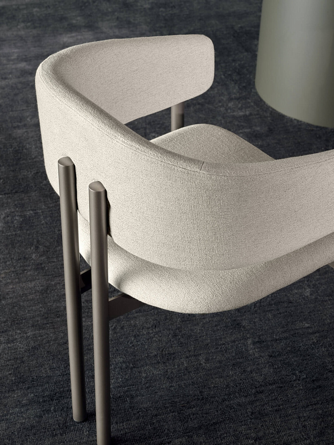 Стул Biarritz, Ditre Italia