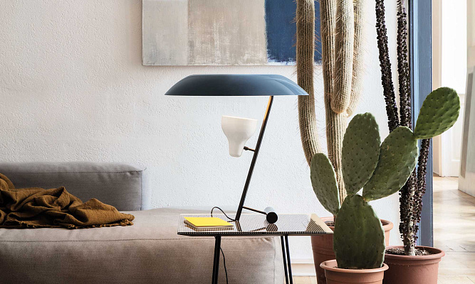 Настольная лампа Model 548 