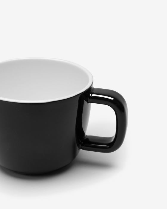 Набор их 4-х чашек для эспрессо Espresso Cup Black Glazed Passe-Partout by Vincent Van Duysen, Serax