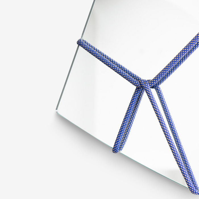 Настенное зеркало Shibari Panoramic, Moustache