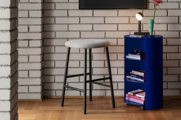 Полубарный табурет Kendo Counter Stool, Hem