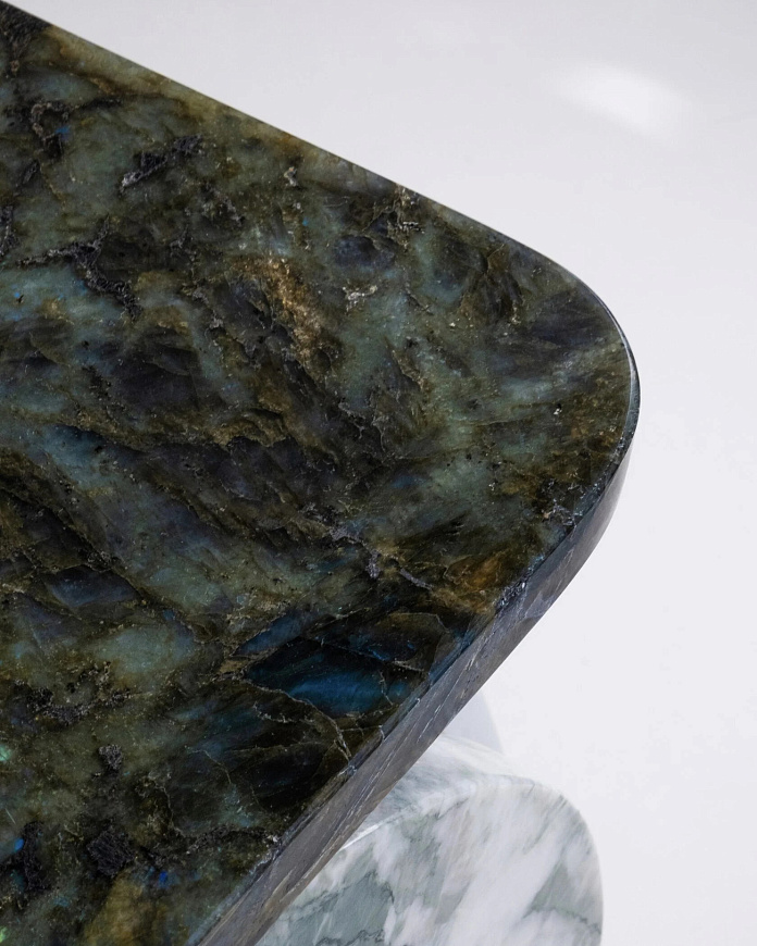 Кофейный столик Marble 02, Igor Osovskiy & Lyubov Leontyeva