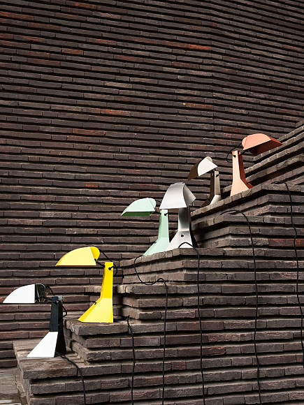 Настольный светильник E63, Tacchini