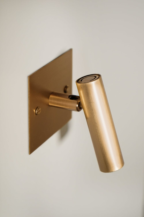 Бра Book Wall, Contain