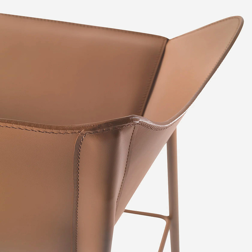 Полубарный стул Haiku, Flexform