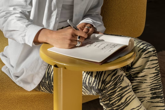 Журнальный столик Lolly Side Table, Hem