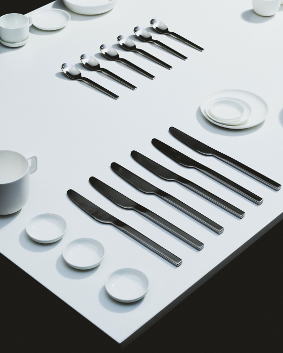 Подарочный набор из 24 приборов на 6 персон Cutlery Set In Giftbox 24pcs Stainless Steel Base, Serax