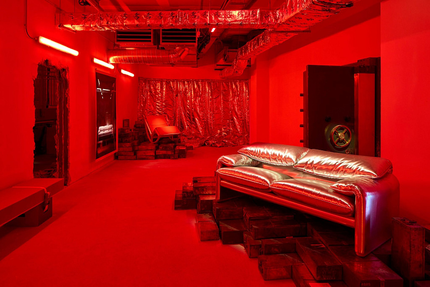 Книга Echoes: Cassina. 50 Years of iMaestri, Rizzoli International Publications Inc.