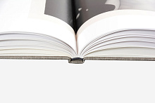 Книга August. Collier Schorr, MACK