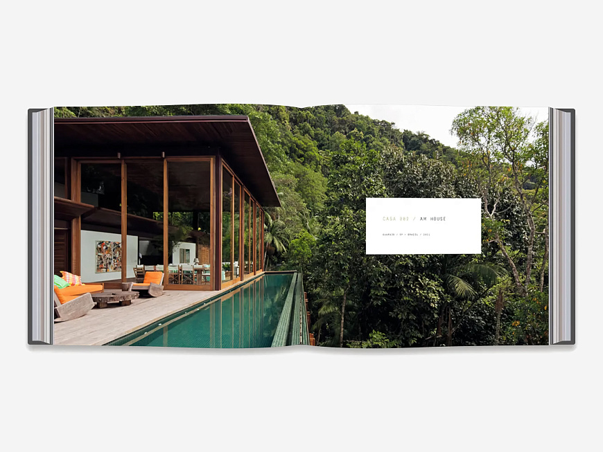 Книга Casa Tropical: Houses by Jacobsen Arquitetura, Thames & Hudson