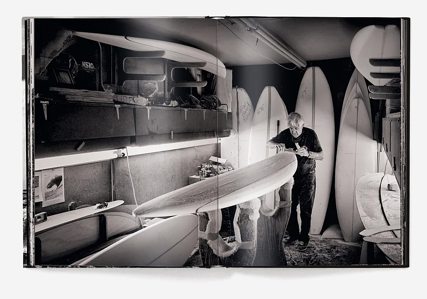 Книга Hawaii: by Olaf Heine, teNeues