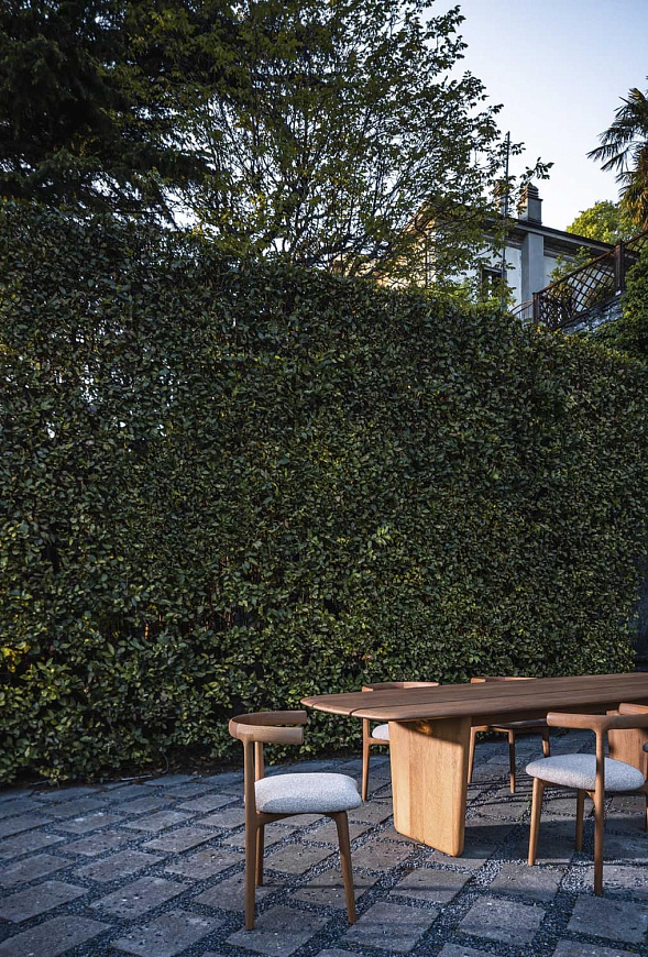 Уличный стол Nairobi, Baxter