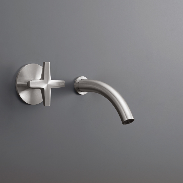 Настенный прогрессивный смеситель с изливом CRX07, Cea Design