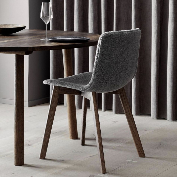 Стул Pato Wood base Chair в обивке, Fredericia