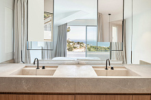 Книга Living by the Sea, Beta-Plus Publishing