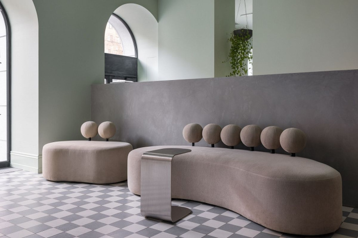 Диван 34° — 136° AGO, ARCHIPÉLAGO