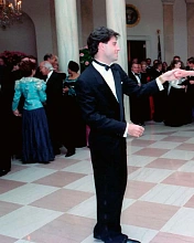 Книга Diana: A Life in Dresses, Acc Art Books