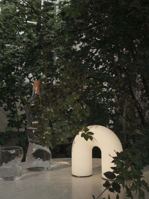 Портативная лампа Vuelta Portable Lamp, Ferm Living