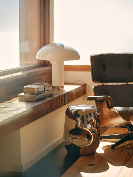 Журнальный столик Currents chrome side table, HKliving