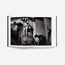 Книга Presence: The Photography Collection of Judy Glickman Lauder, Aperture