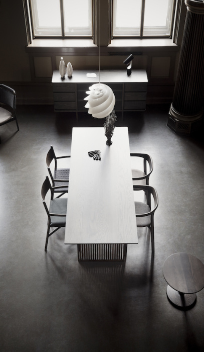 Cтол Lattice Table, Ariake