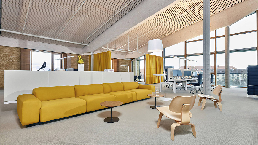 Кресло Plywood Group LCW, Vitra