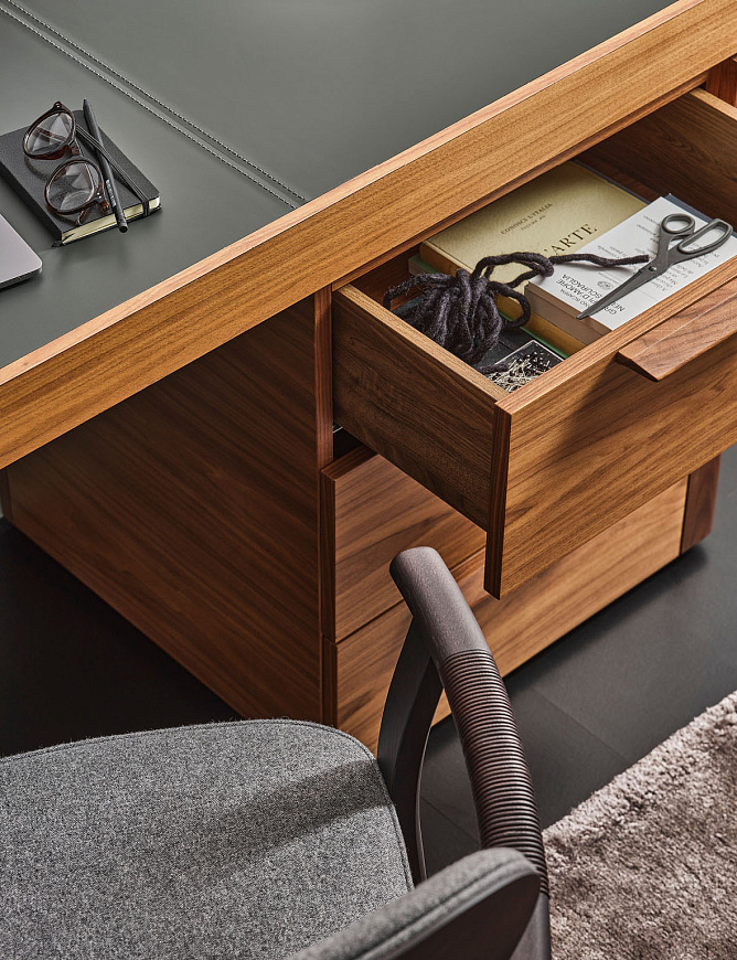 Туалетный столик Afrodite, Porada