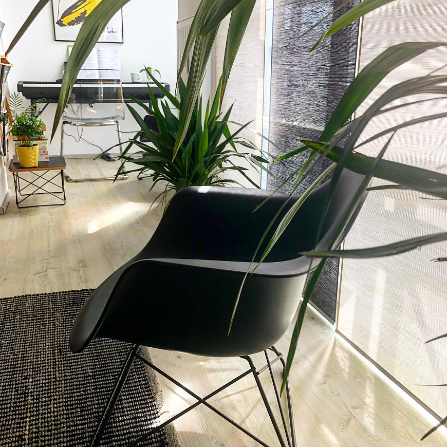 Кресло Eames Plastic Armchair RE LAR, Vitra