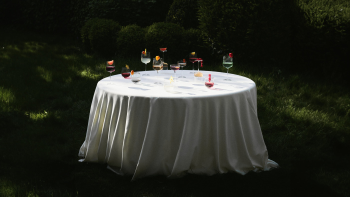 Набор из 4-х бокалов для белого вина White Wine Glass Mirtillo Tea Midnight Flowers by Marni, Serax