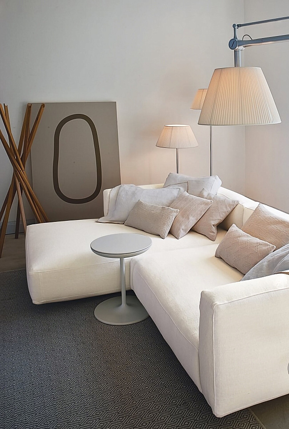 Приставной столик Toi, Zanotta