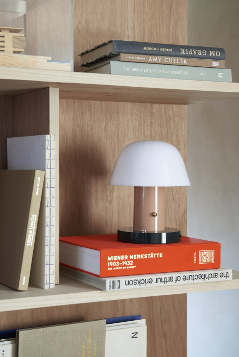 Настольный светильник Setago JH27, And Tradition (&Tradition)