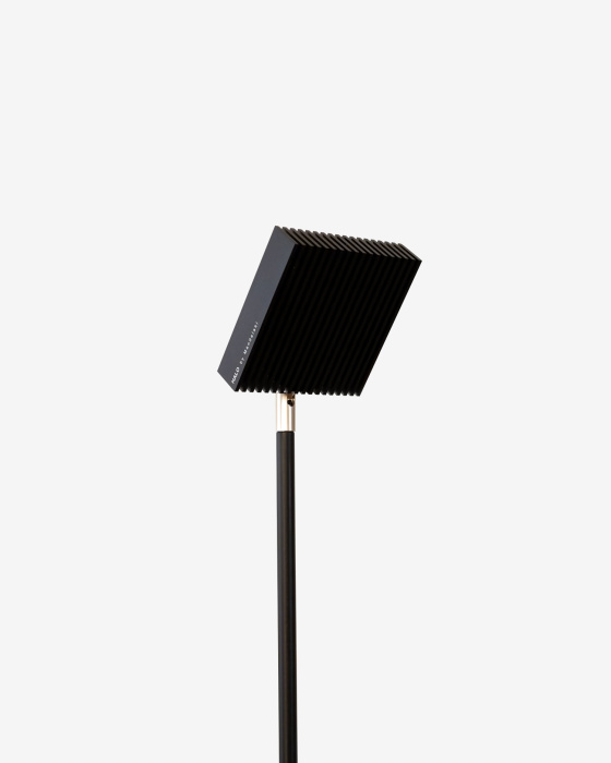 Напольный светильник с поворотным механизмом Halo Hope, Halo Edition