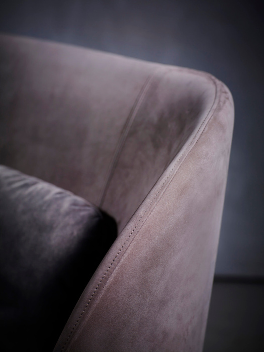 Диван Belle Loveseat, Pietboon