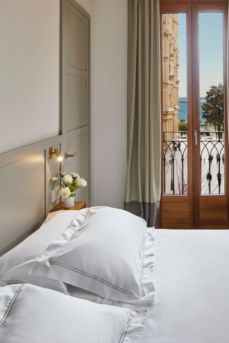 Бра Book Wall, Contain