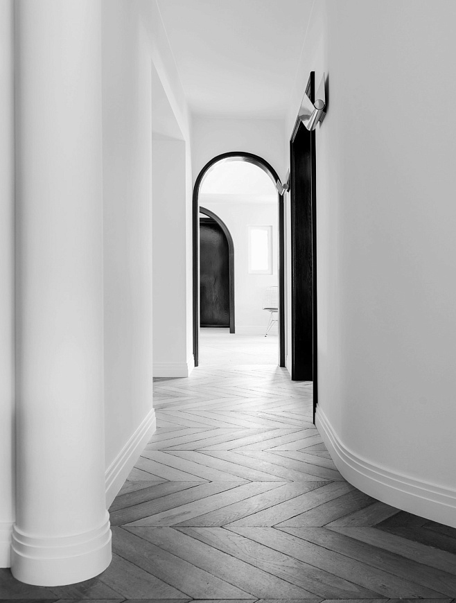 Книга Walls: The Revival of Wall Decoration, Lannoo Publishers