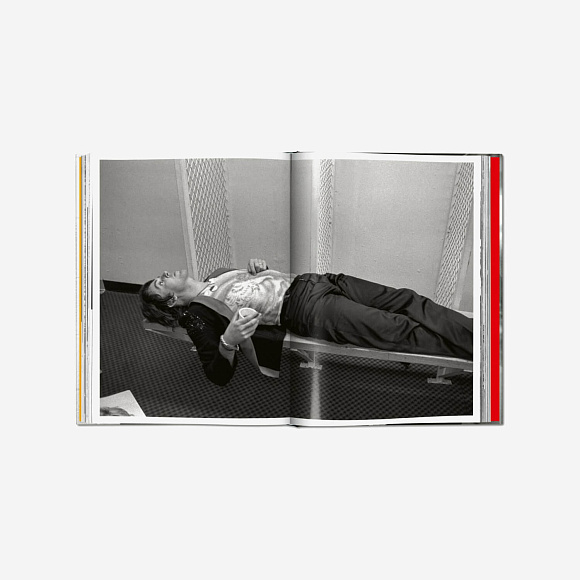 Книга Paul by Harry Benson, Taschen