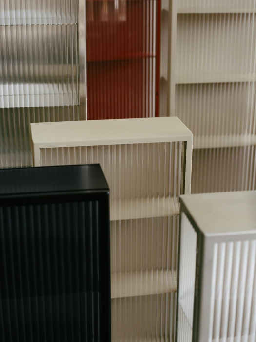 Навесная витрина Haze Wall Cabinet — Tall, Ferm Living