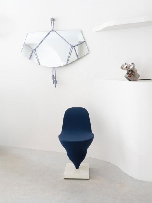 Настенное зеркало Shibari Panoramic, Moustache