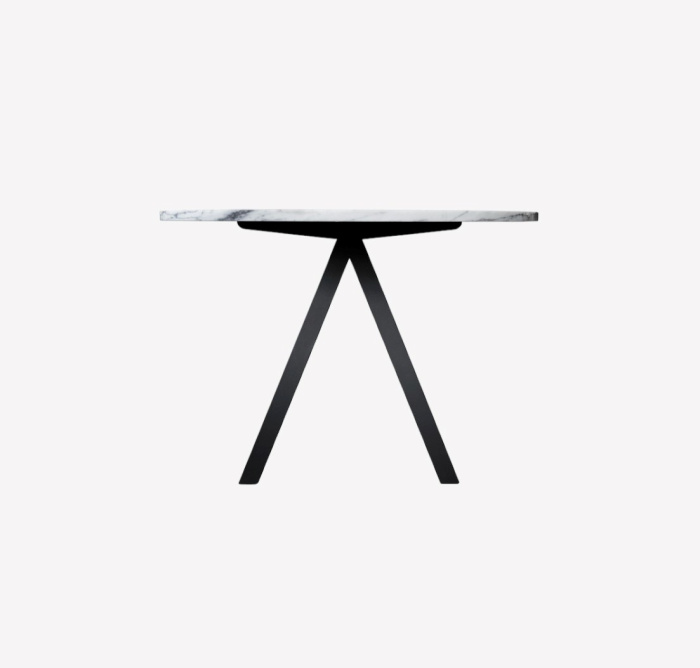Стол Saw Marble, Friends & Founders