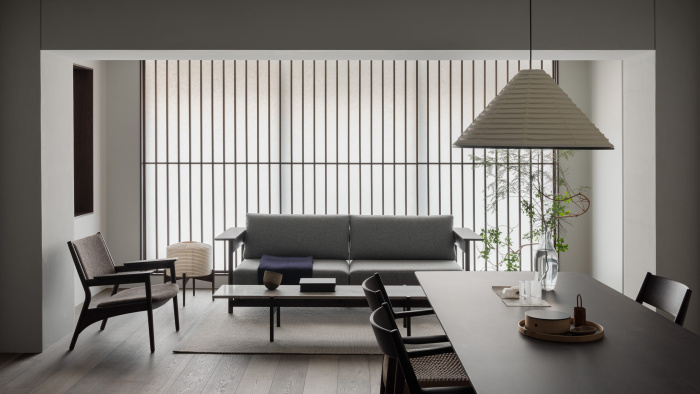 Диван N-S01, Karimoku Case