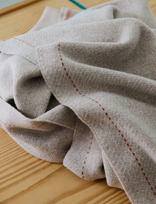 Плед Écru Highland Throw, Elvang